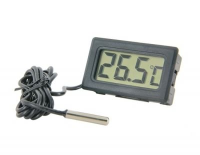 TPM-10 Digital Thermometer w/ Waterproof Probe
